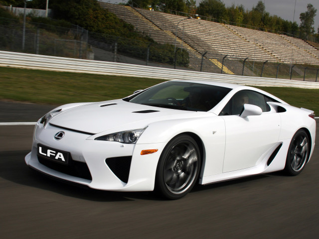 Lexus LF-A фото