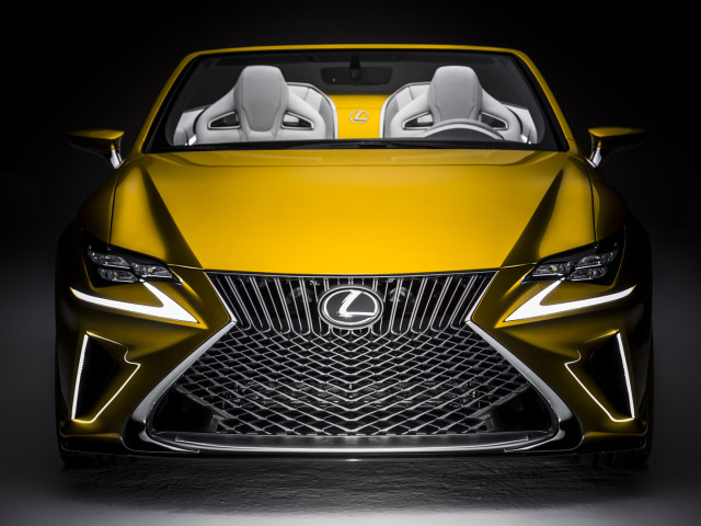 Lexus LF-C2 фото