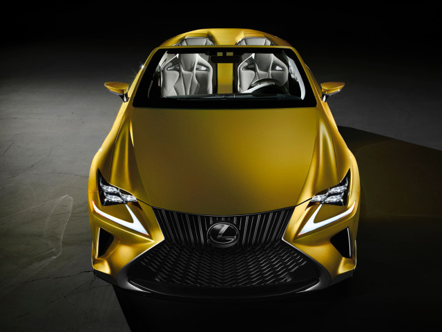 Lexus LF-C2 фото