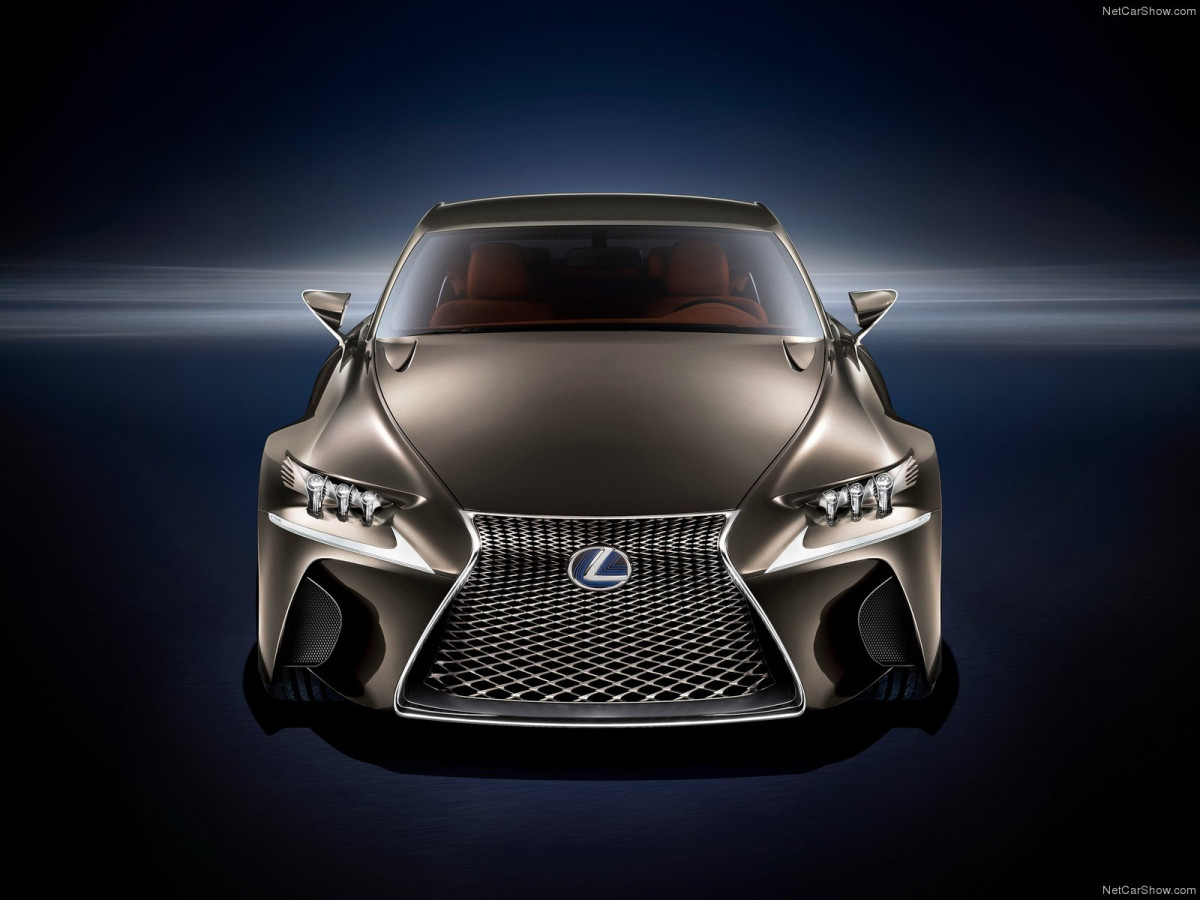 Lexus LF-CC фото 117350