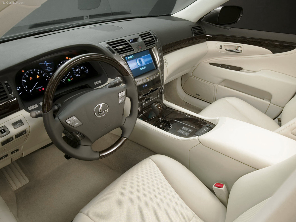 Lexus LS 460 фото 58512