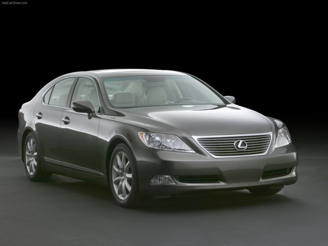 Lexus LS 460 фото