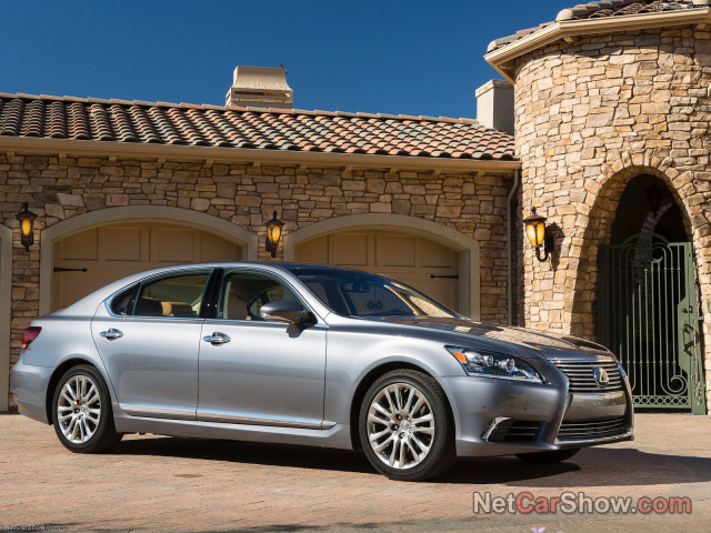 Lexus LS 460 фото