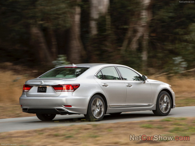 Lexus LS 460 фото