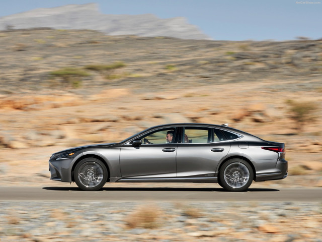 Lexus LS 500h фото