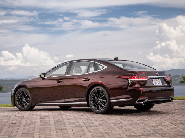 Lexus LS 500h фото