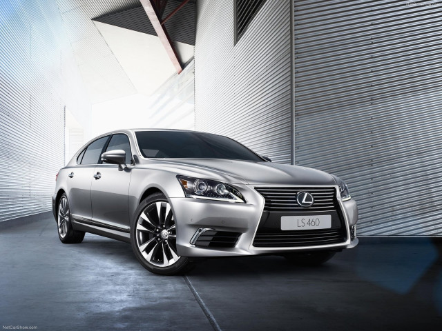 Lexus LS фото