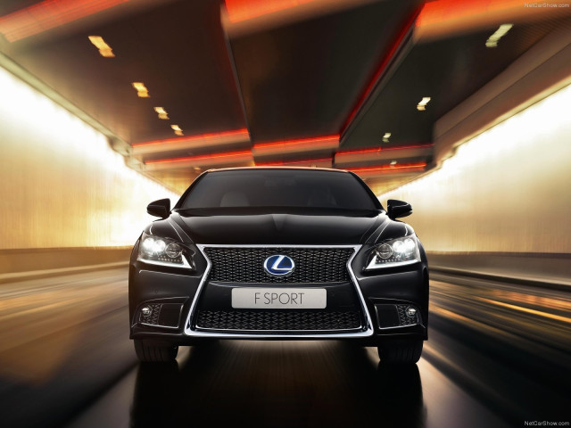 Lexus LS фото