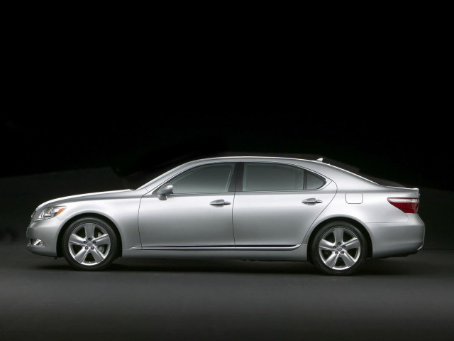 Lexus LS фото