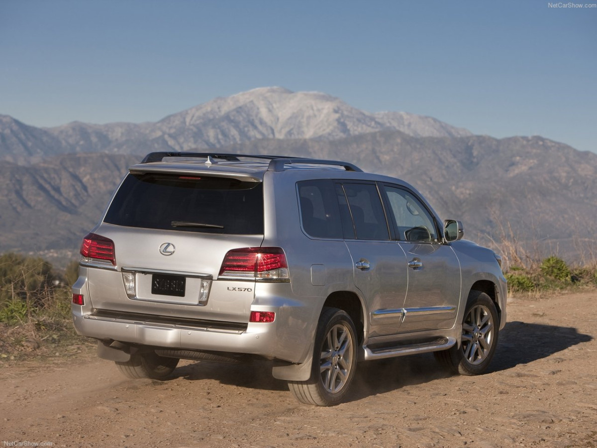 Lexus LX 570 фото 91686