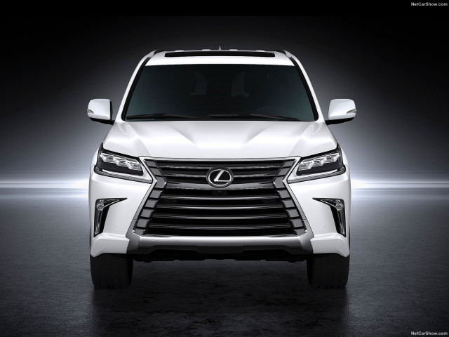 Lexus LX фото