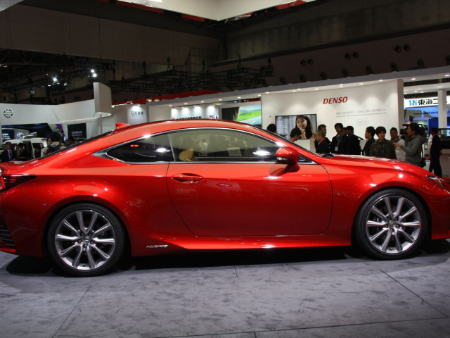 Lexus RC фото