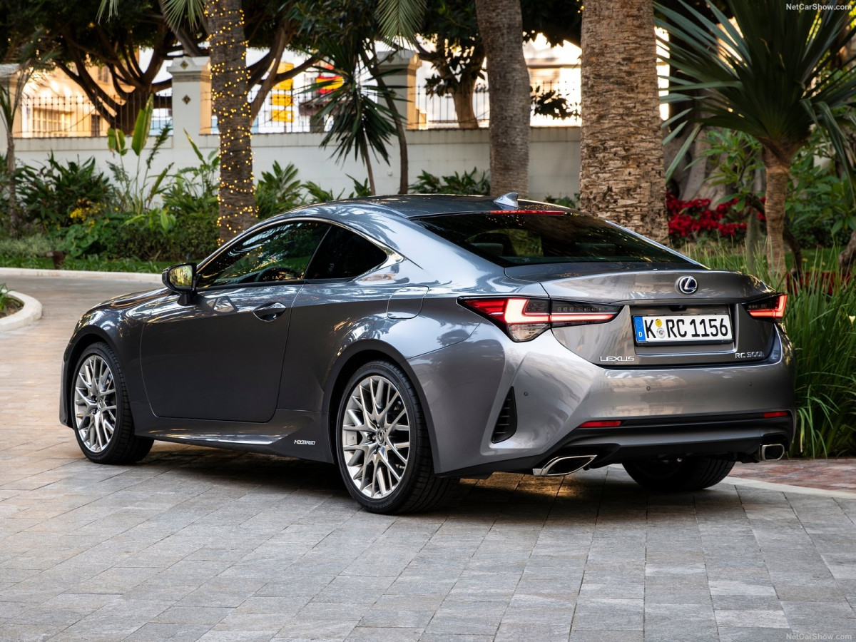 Lexus RC фото 200213