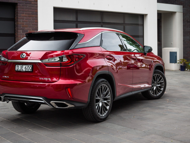 Lexus RX фото