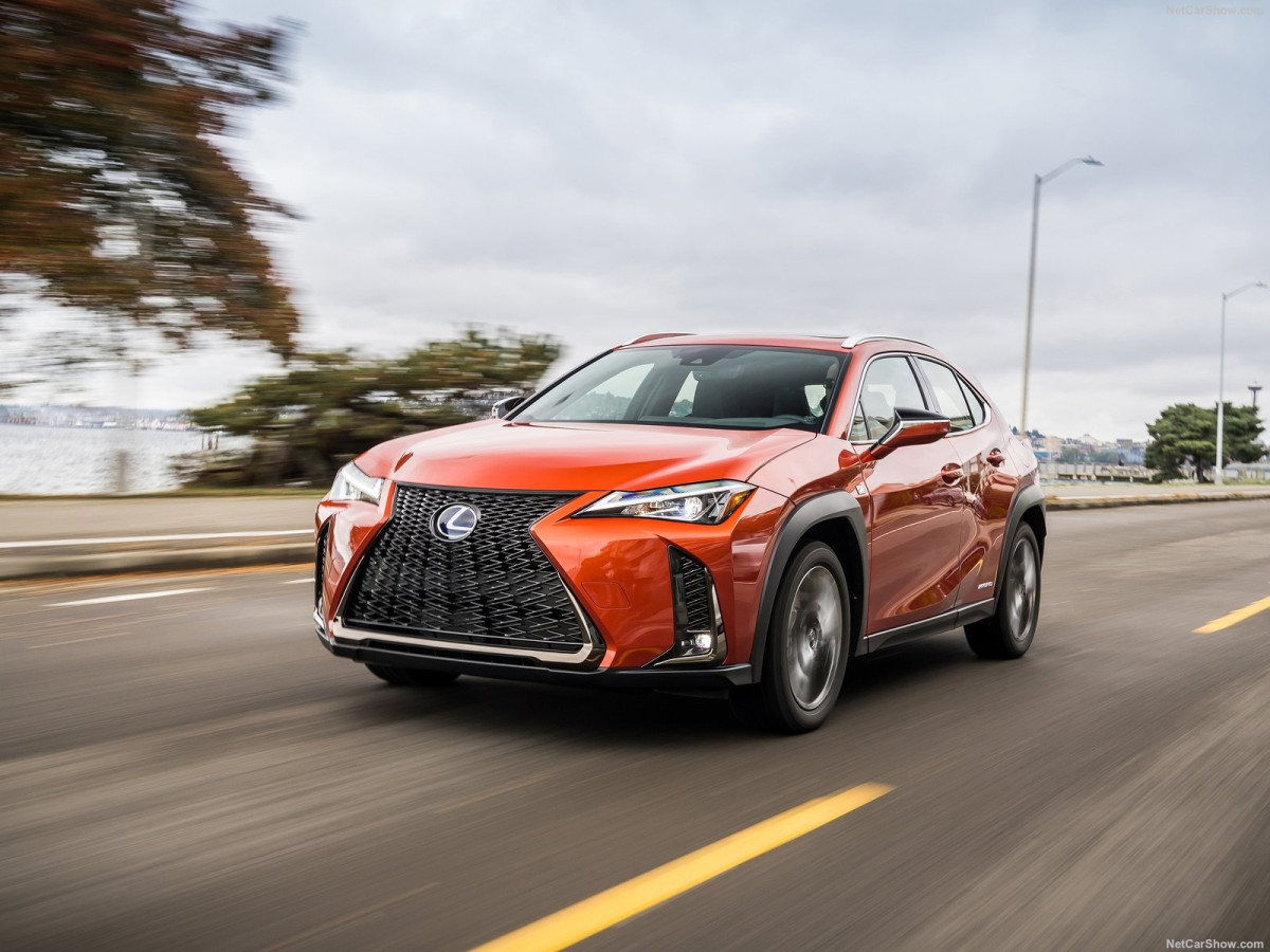 Lexus UX фото 200875