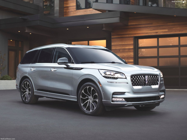 Lincoln Aviator фото