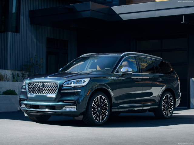 Lincoln Aviator фото