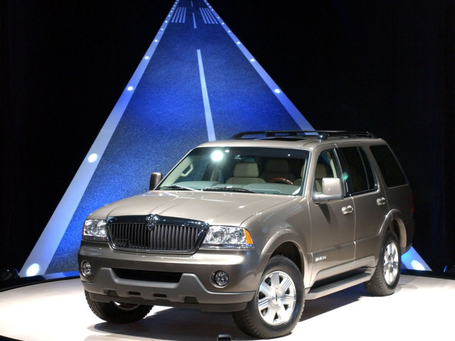 Lincoln Aviator фото