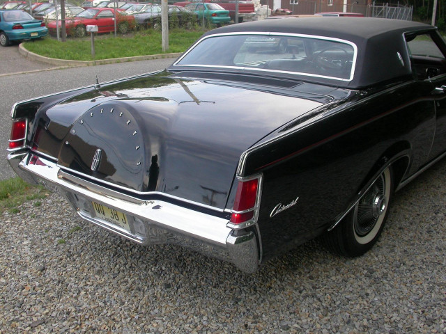 Lincoln Continental Mark III фото