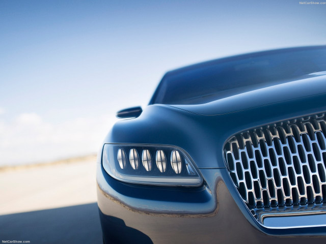 Lincoln Continental фото