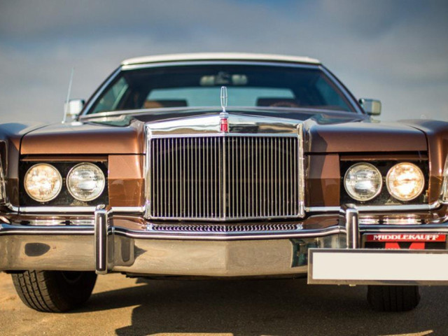 Lincoln Continental фото