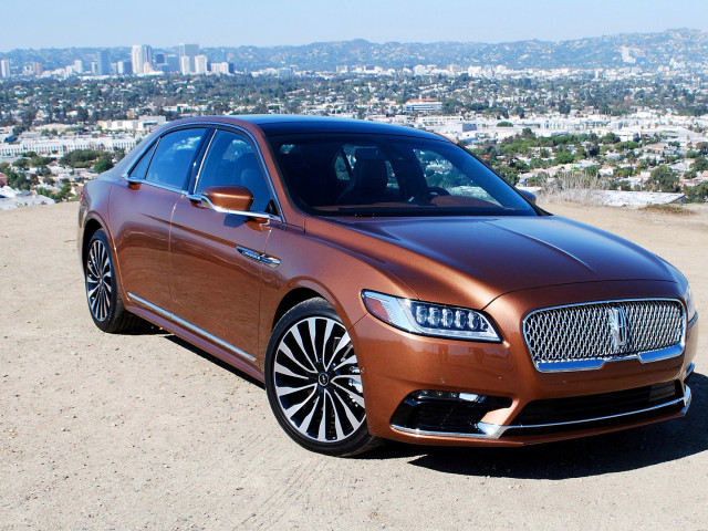 Lincoln Continental фото