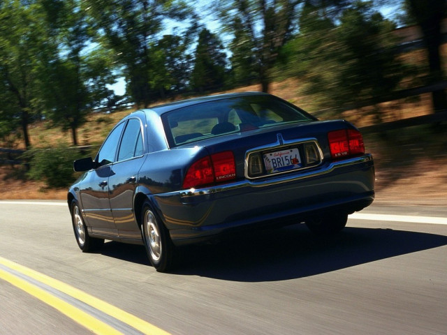 Lincoln LS фото