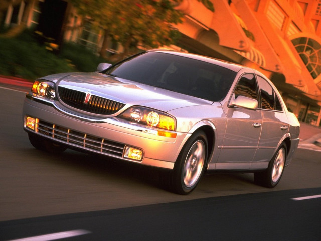 Lincoln LS фото