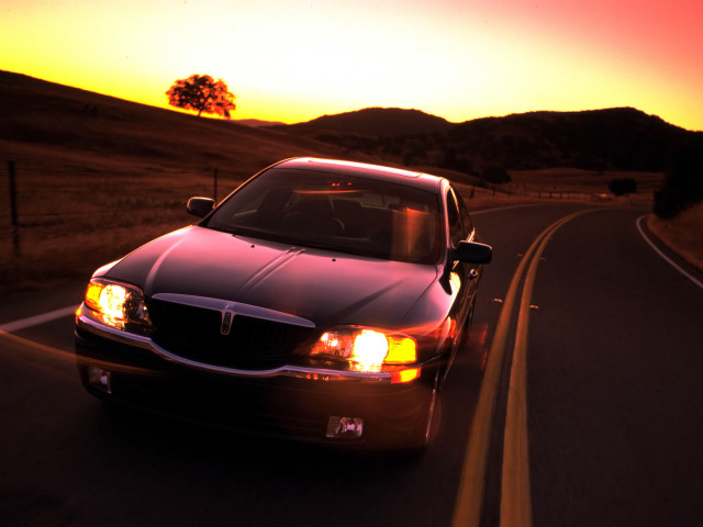 Lincoln LS фото