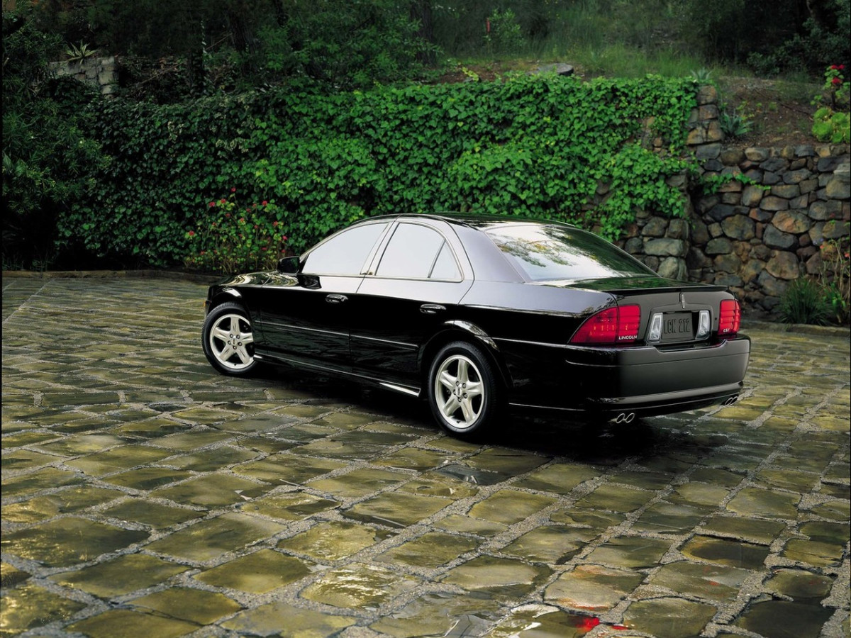 Lincoln LS фото 91272