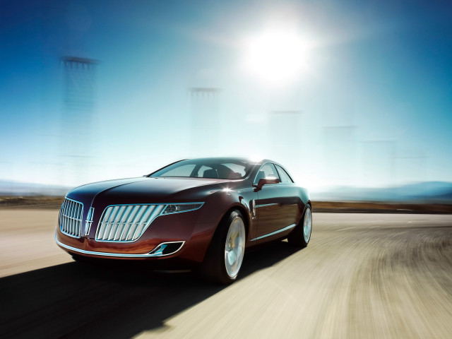 Lincoln MKR фото