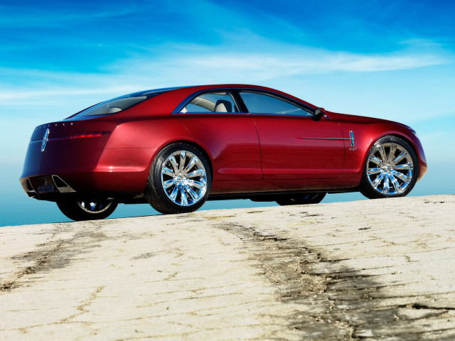 Lincoln MKR фото