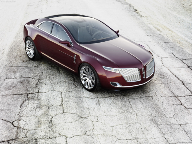 Lincoln MKR фото