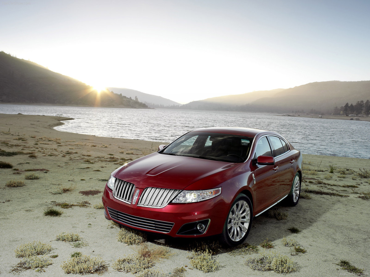 Lincoln MKS фото 49267