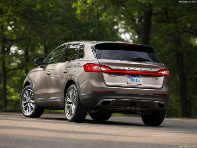 Lincoln MKX фото