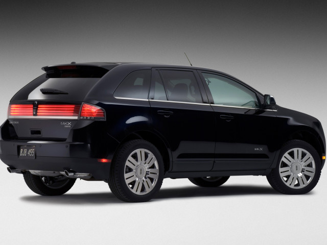 Lincoln MKX фото