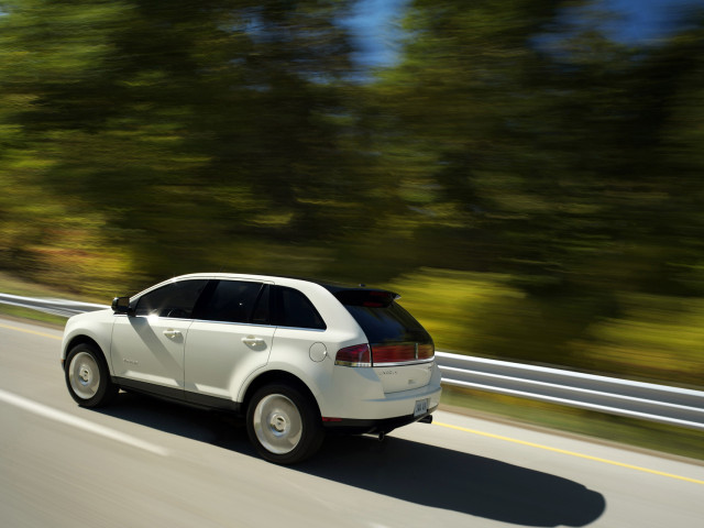 Lincoln MKX фото