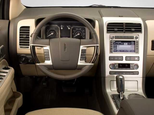 Lincoln MKX фото