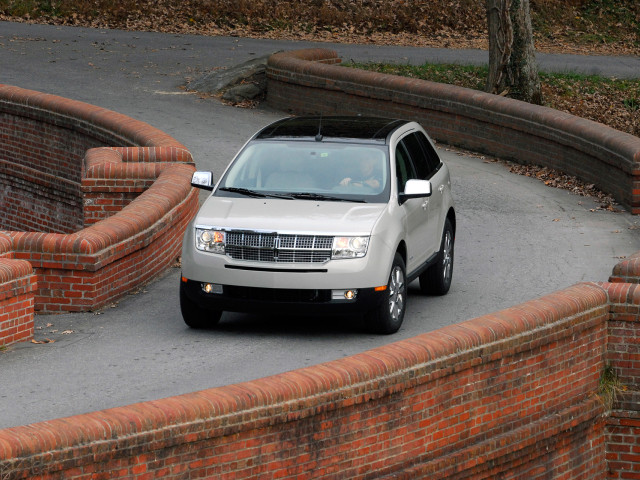 Lincoln MKX фото