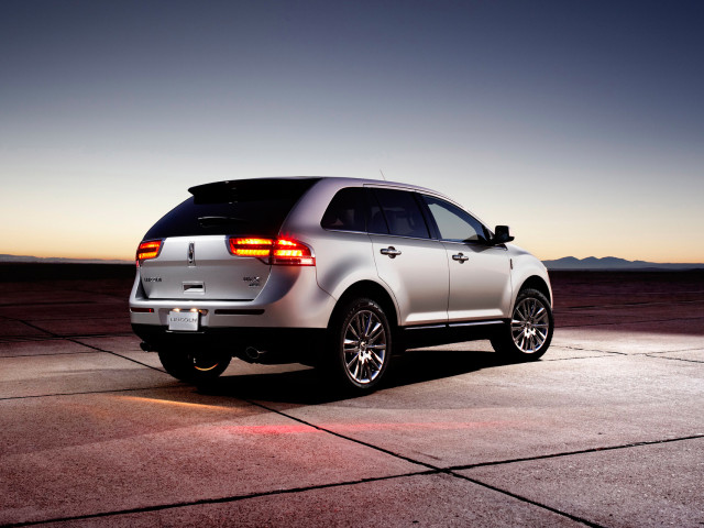 Lincoln MKX фото