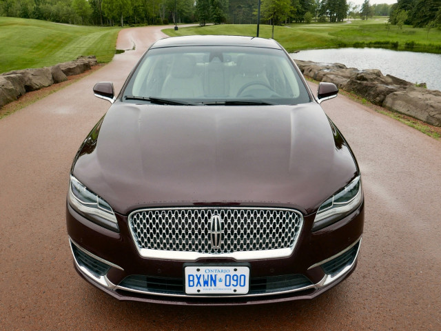 Lincoln MKZ фото