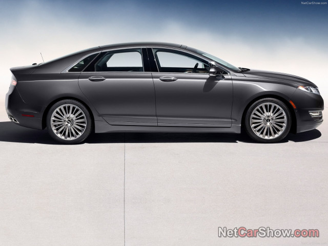 Lincoln MKZ фото