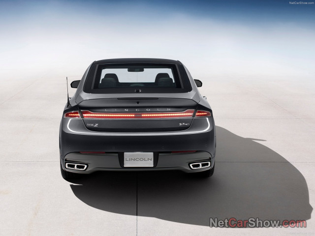 Lincoln MKZ фото