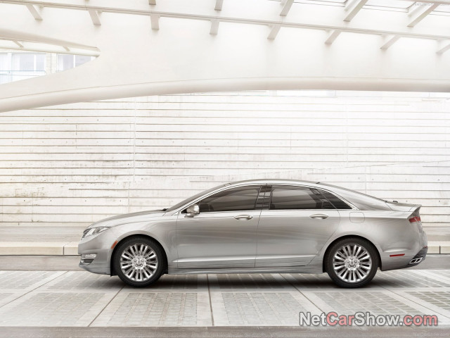 Lincoln MKZ фото