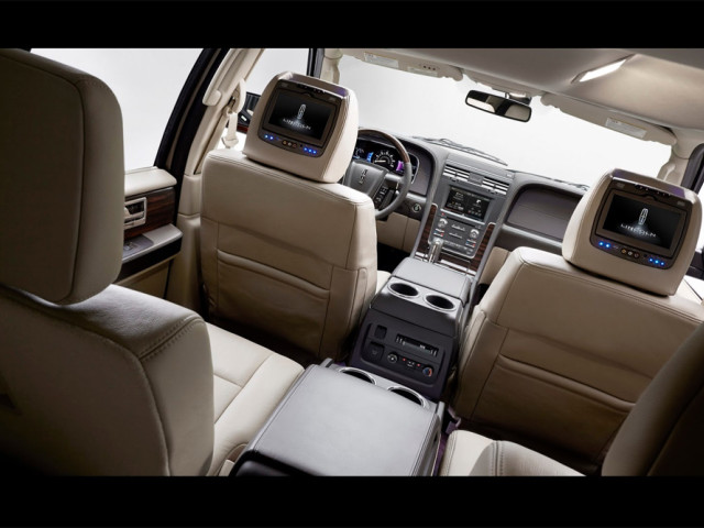 Lincoln Navigator фото