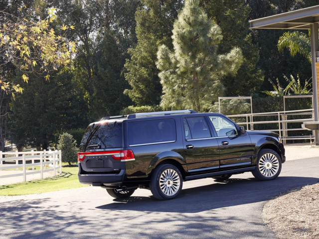 Lincoln Navigator фото