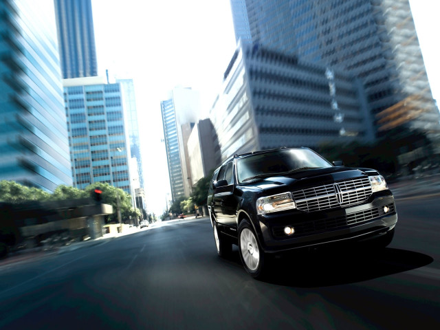 Lincoln Navigator фото