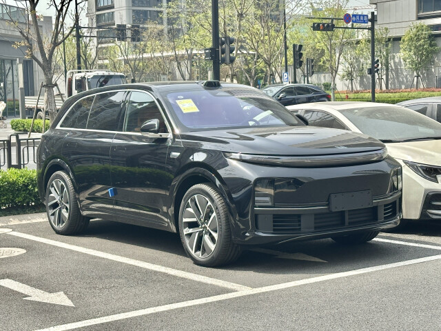 Li Auto L7 I (X03) фото 215110
