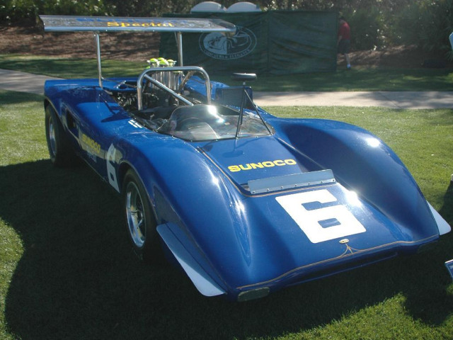 Lola T163 фото