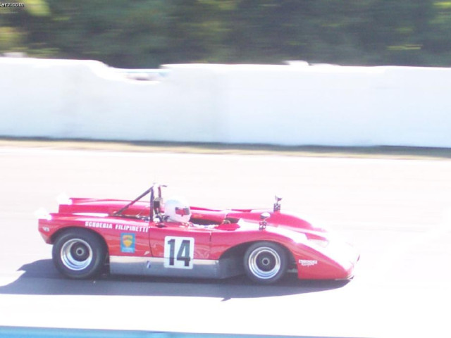 Lola T212 фото